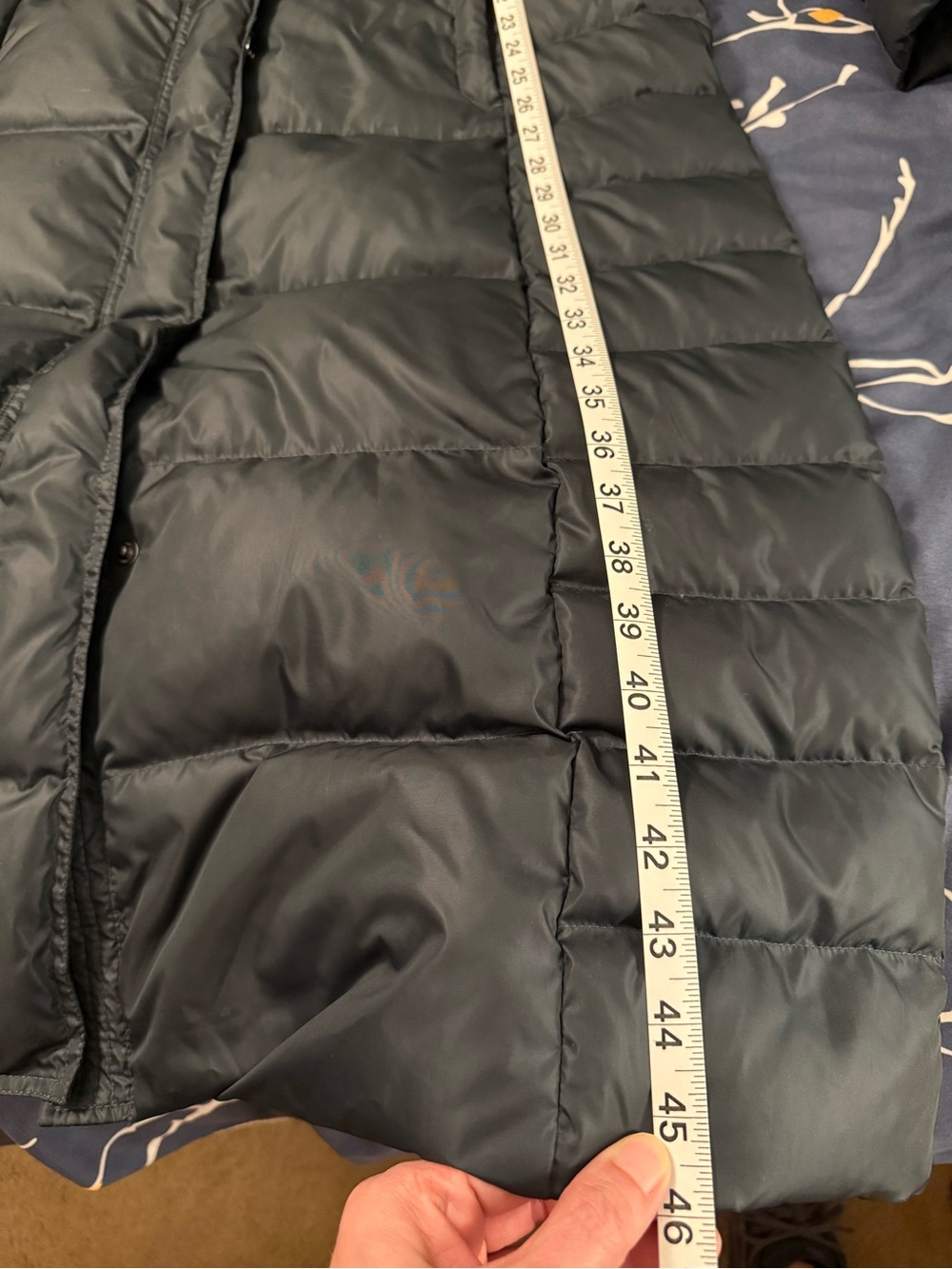 Eddie Bauer Long Quilted Puffer Coat with Hood, Large - Picture 5 of 11